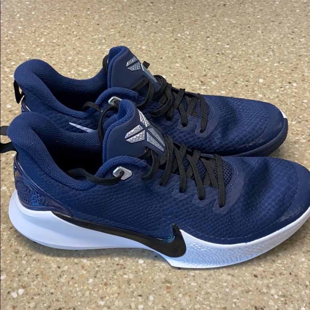 Nike Mamba Focus (Kobe) Basketball Sneaker